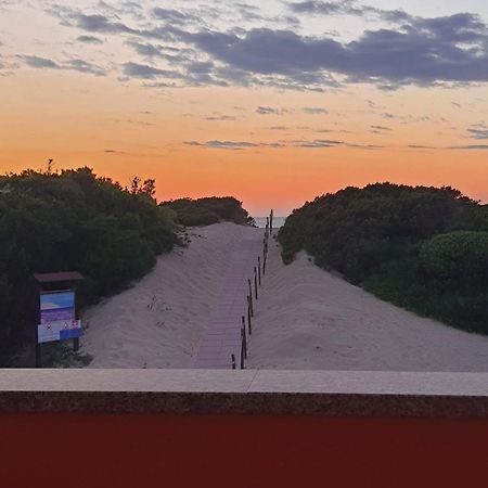 Il Tramonto Sulle Dune Badesi Exteriör bild